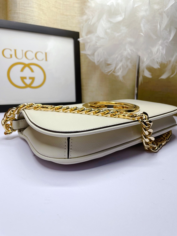 激安グッチバッグコピー角部分ディテール